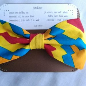 Ankara/African fabric Unisex bow tie.